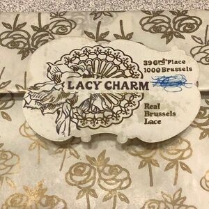 18” Lacy Charm Real Brussels Lace